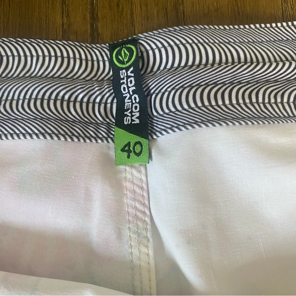 Volcom mens board shorts swimsuit
